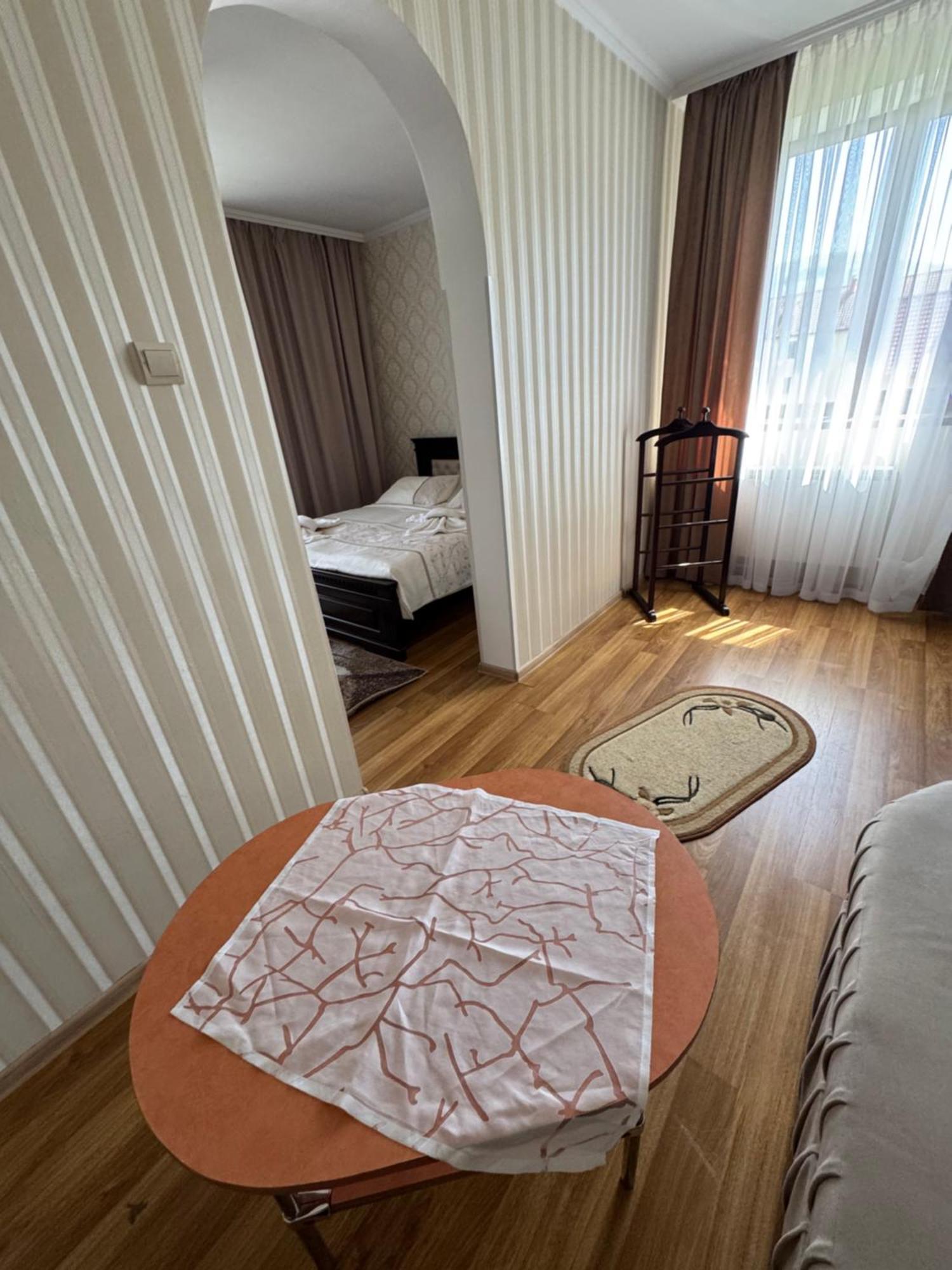 Hotel Сонячна Перлина Polyana  Exterior foto